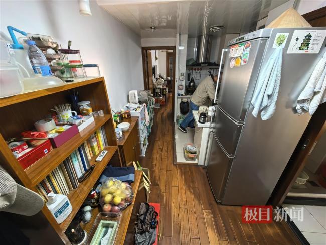 63岁儿子与94岁父亲一起居家养老 平凡生活中的深情陪伴