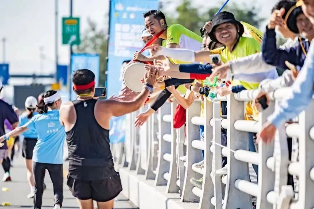 荣耀2025深圳马拉松报名开启_深圳国际马拉松12月5日路线_深圳马拉松赛事官网报名