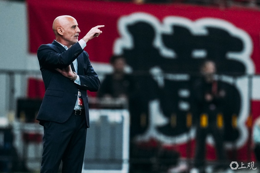 海港队对阵浙江队比赛回顾_末轮打平即夺冠!海港两送世界波3-0浙江_海港队本赛季最后一个主场