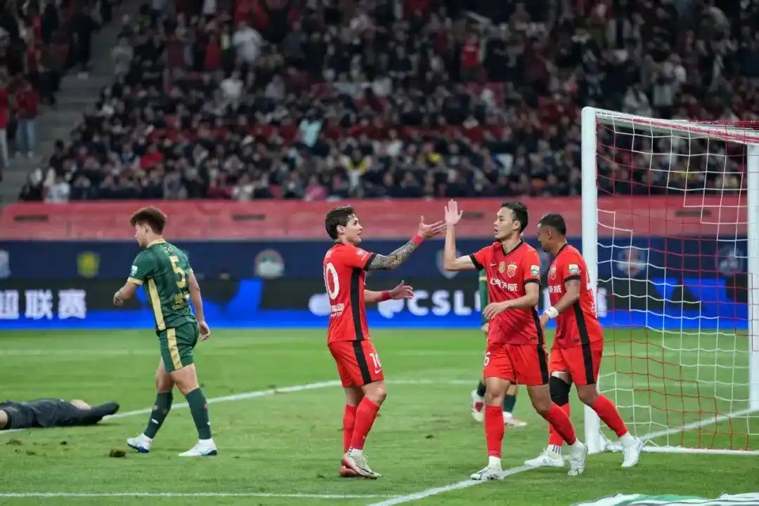 海港,只差最后一分