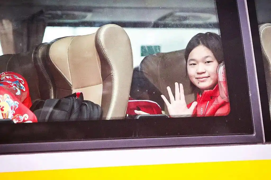 全红婵王伟莹全国运动会跳水冠军_全红婵女子团体双人10米跳台决赛_全红婵伤愈首秀夺冠