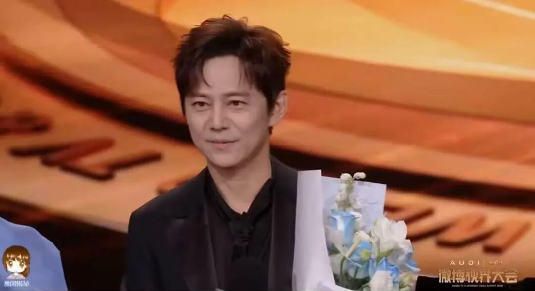 51岁何炅回应:“最近谣传我有衰老焦虑”