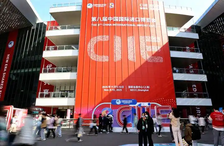 中国大市场韧性强活力足_中国经济韧性分析_2025年中国经济稳健发展