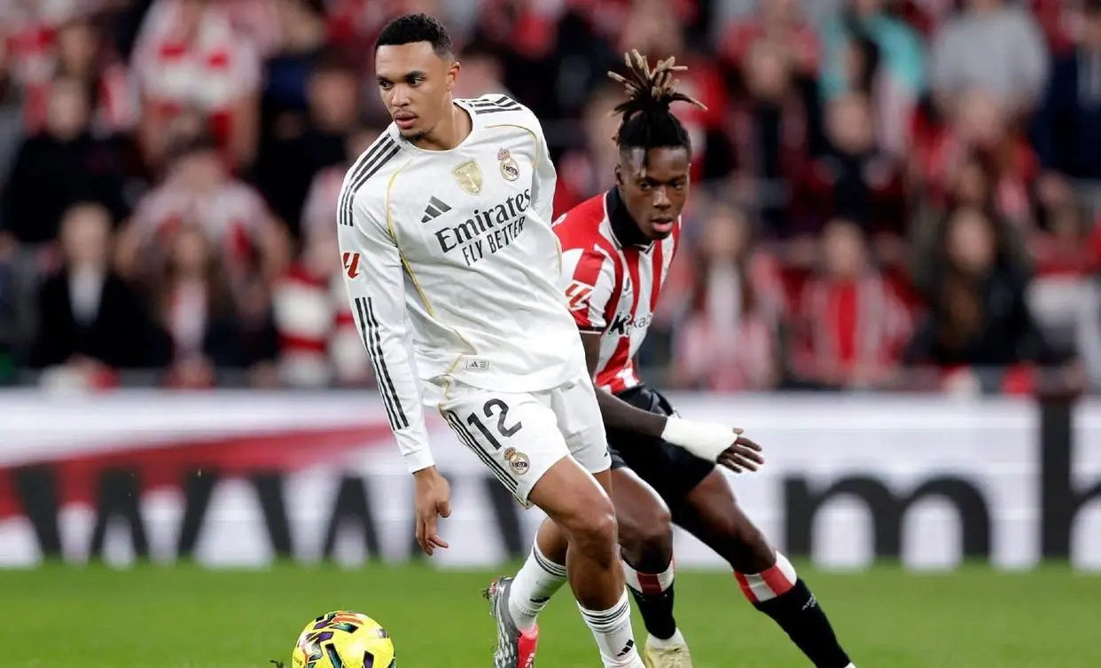 皇马姆巴佩阿诺德伤退_巴萨皇马5比0下半场_皇马圣马梅斯比赛分析