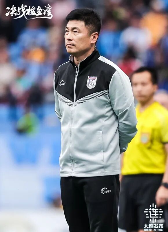 全网首发,足球纪录电影《决战梭鱼湾》明日12:00登陆爱奇艺_决战梭鱼湾 爱奇艺纪录频道 首部足球纪录电影