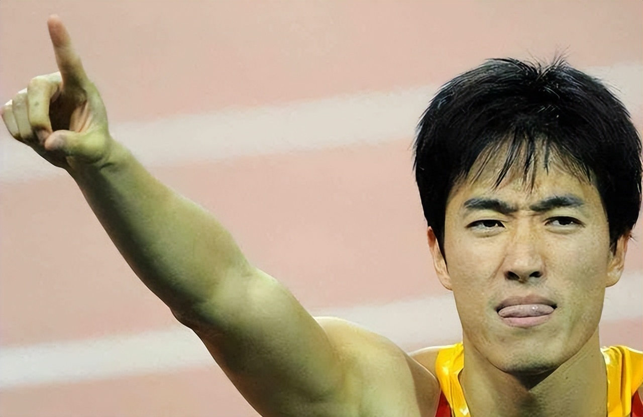 刘翔2025退赛_刘翔 1983年 出生 上海 家境 普通职工 天赋 苦练 起步 跨栏 运动生涯 峰耀四方 伤痛低谷铸坚钢 孙海平 教练 