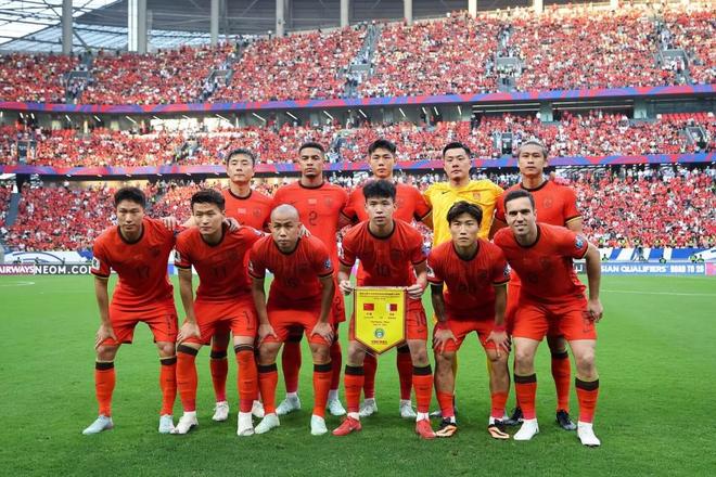 董路:中国人是世界上最不热爱足球的人!球员不爱足球,干活挣钱