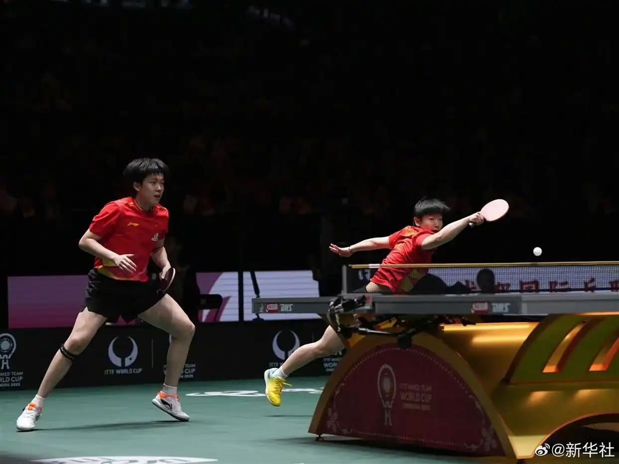 中国队8比1横扫日本队,11战全胜夺冠,实现乒乓球混团世界杯三连冠