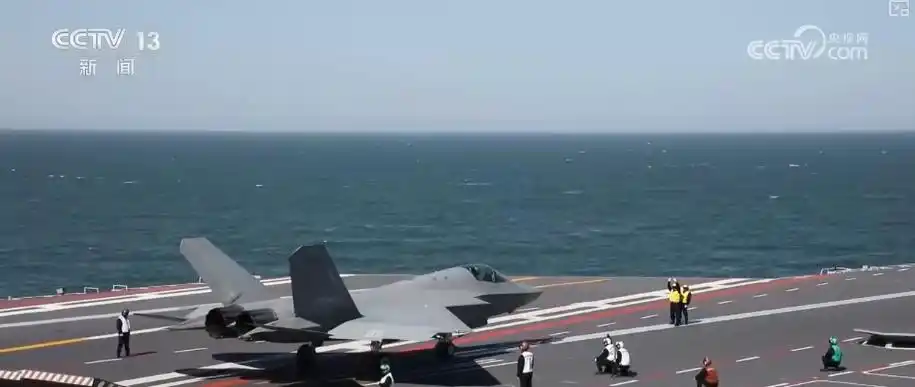 中国首艘电磁弹射型航空母舰福建舰建造过程_福建舰电磁弹射技术优势_从下水到入列 重温福建舰一个个首次