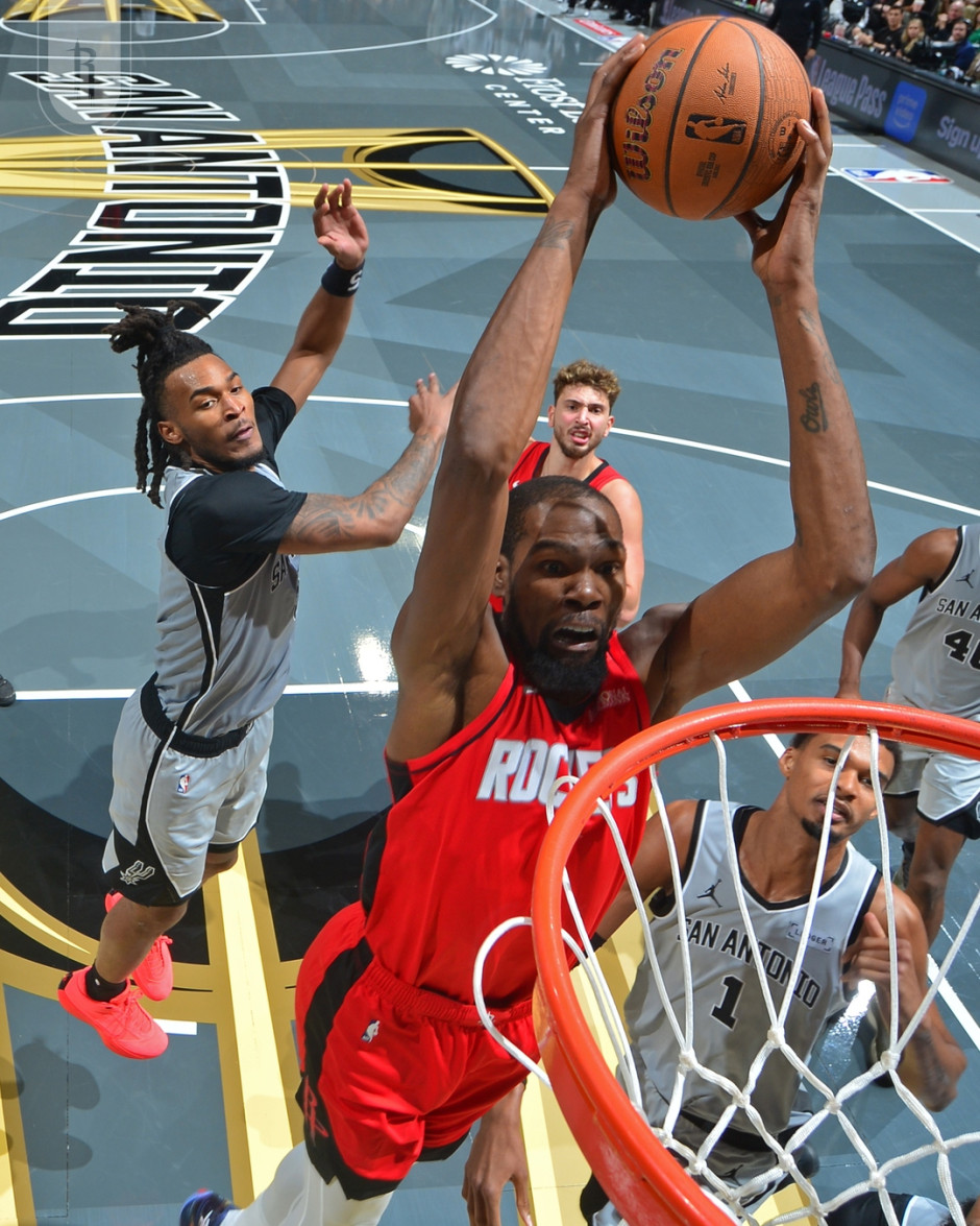 NBA回放全场录像高清:常规赛|杯赛火箭vs马刺(11月8日)文班亚马隔扣杜兰特引爆全场