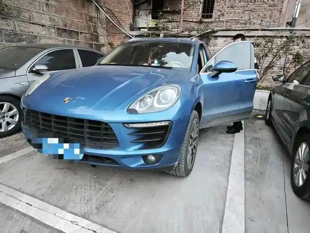 驾驶保时捷偷共享单车电瓶 犯罪嫌疑人被刑拘_男子开保时捷跑顺风车 偷190块电瓶_资阳网约车司机盗窃电瓶案调查