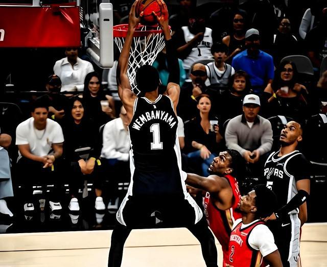 NBA比赛战术分析_篮球比赛对阵图_马刺5-out进攻体系战术细节