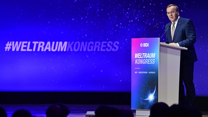 德司令:柏林已做好与莫斯科开战准备_柏林准备与莫斯科开战_德国联合行动司令部司令亚历山大·索尔弗兰克中将