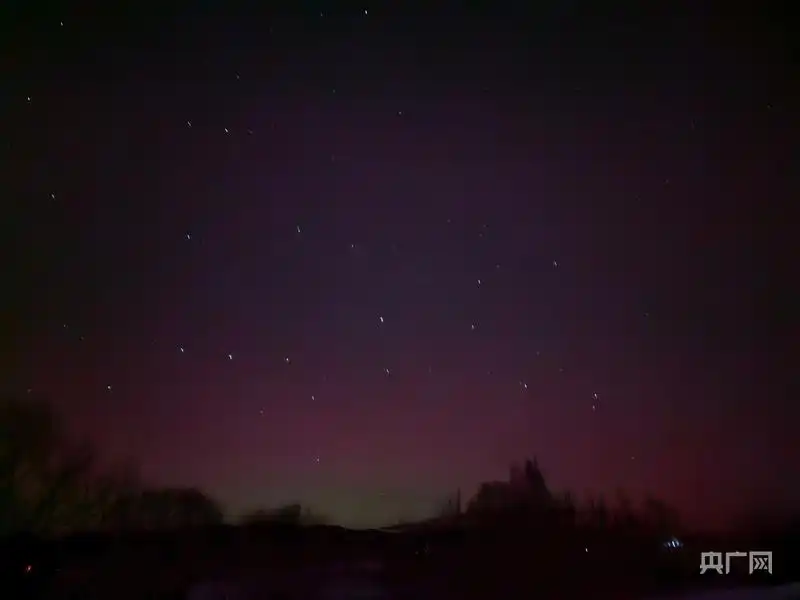非极地地区极光_中国北方高纬度极光现象_黑龙江大兴安岭上演极光美景