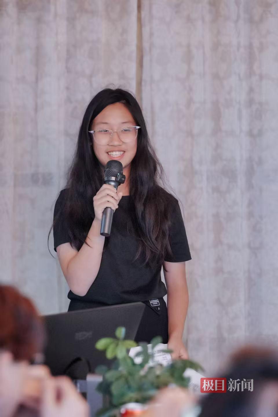 人生第15000天半个葬礼_女儿11.75岁致悼词视频_41岁男子为自己举办“半个葬礼”