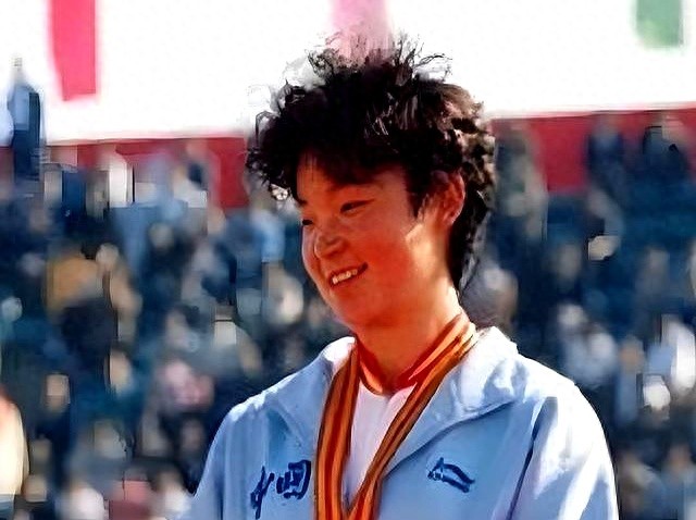 拼搏突破的真实写照_中国90年代运动员精神_中国优秀运动员资料