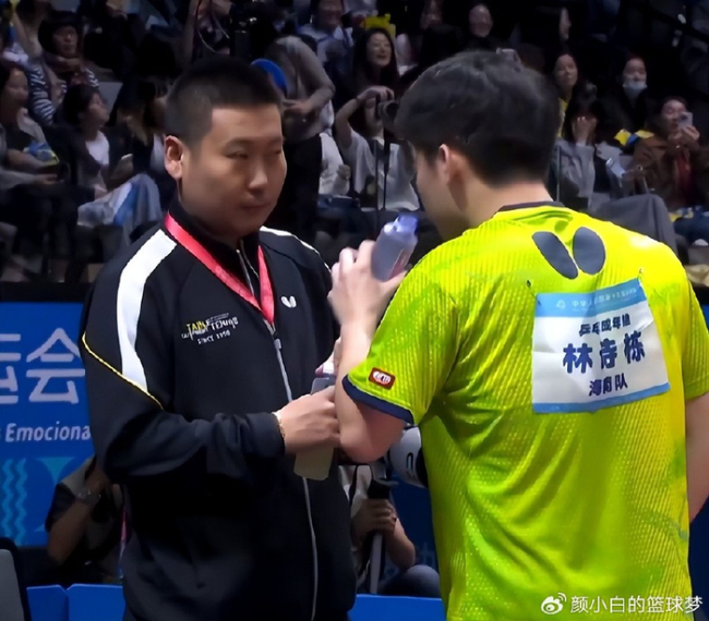 樊振东连胜世界排名前二 超级全满贯再添彩