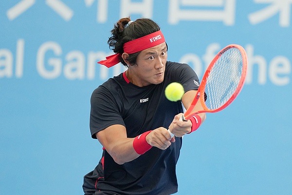 商竣程王欣瑜比赛结果_全运网球:王欣瑜次盘送蛋胜王小童 商竣程横扫进16强_中国网球全运会单打比赛