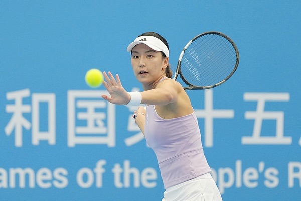 中国网球全运会单打比赛_全运网球:王欣瑜次盘送蛋胜王小童 商竣程横扫进16强_商竣程王欣瑜比赛结果