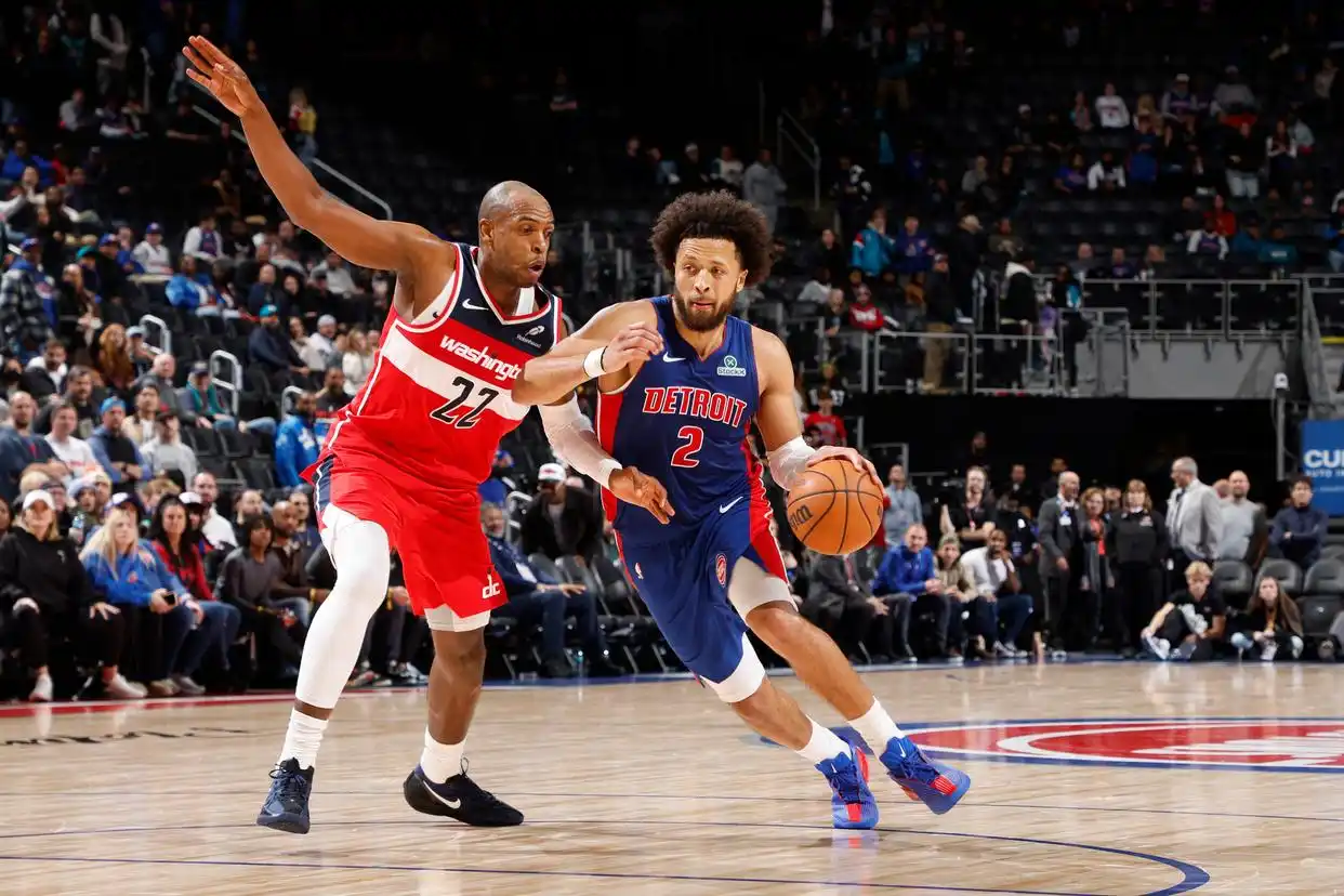 官方实力榜:雷霆居首掘金第二 湖人排第7勇士no.8_雷霆掘金火箭尼克斯活塞实力分析_NBA最新实力榜排名