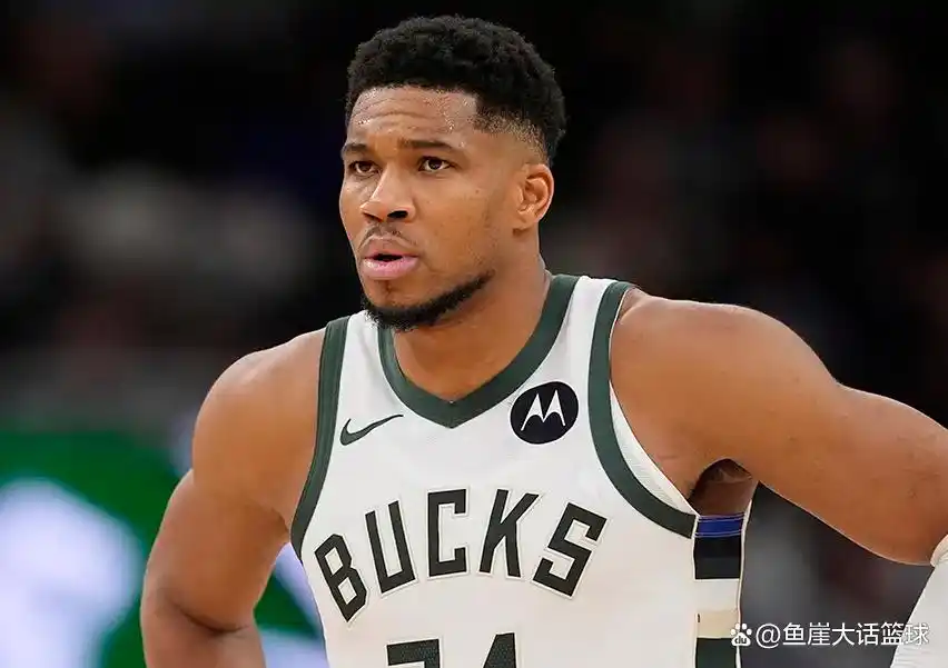 湖人胜雄鹿 东契奇果断出手无视字母哥_湖人击败雄鹿 东契奇里夫斯 湖人化学反应