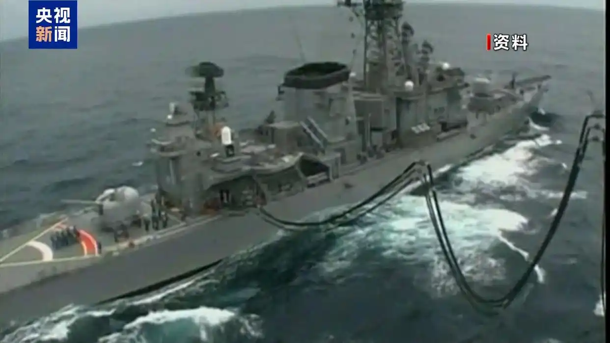 日本右翼高市早苗言论 中国反应 日本网友抗议 高市早苗撤回言论 日本民众集会 抗议高市早苗涉台言论 日本自卫队军事扩张 历史 日本军事野心 修改无核三原则 日本_日本民众东京集会 反对政府扩张军备