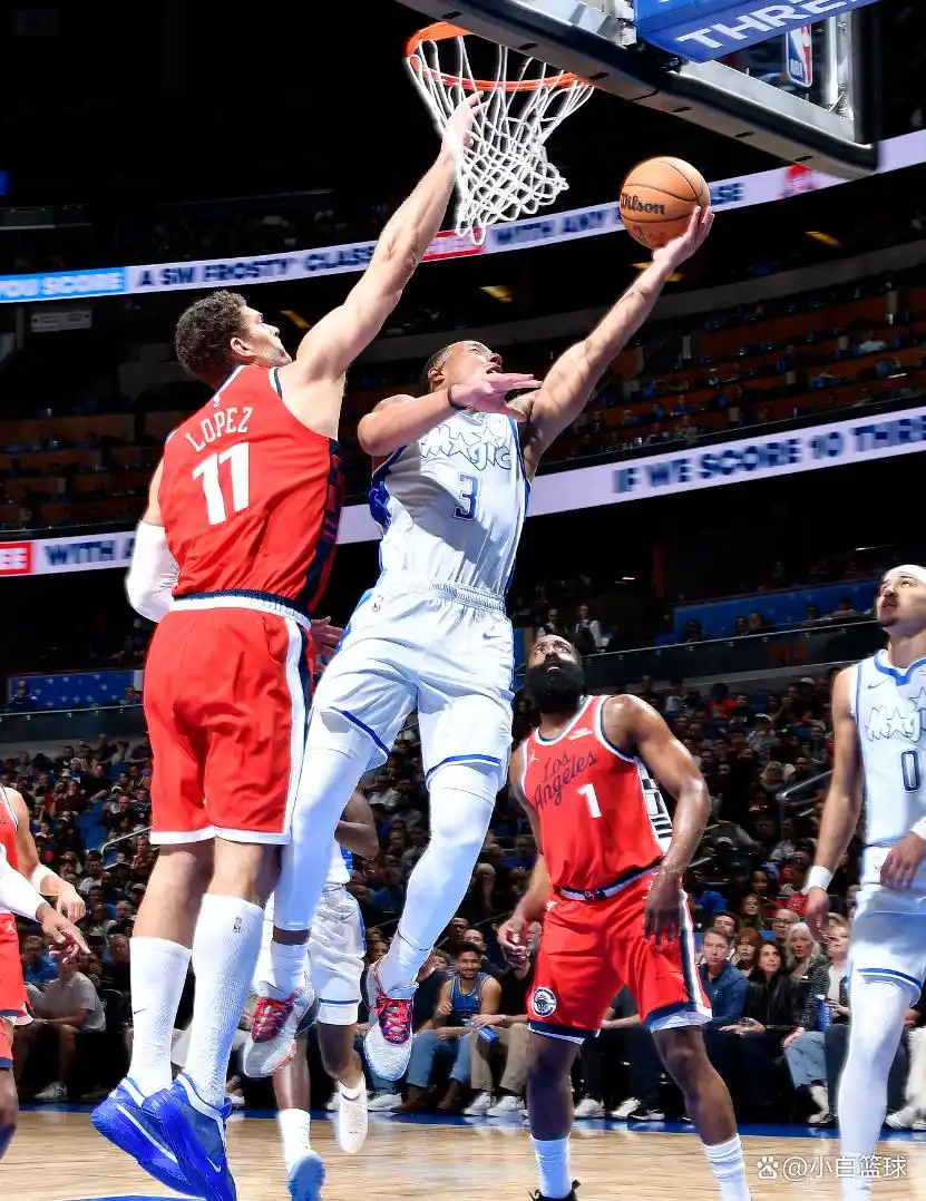 NBA快船魔术比赛结果_哈登31+5+8祖巴茨14+19 快船不敌魔术遭遇三连败_快船三连败哈登末节未登场