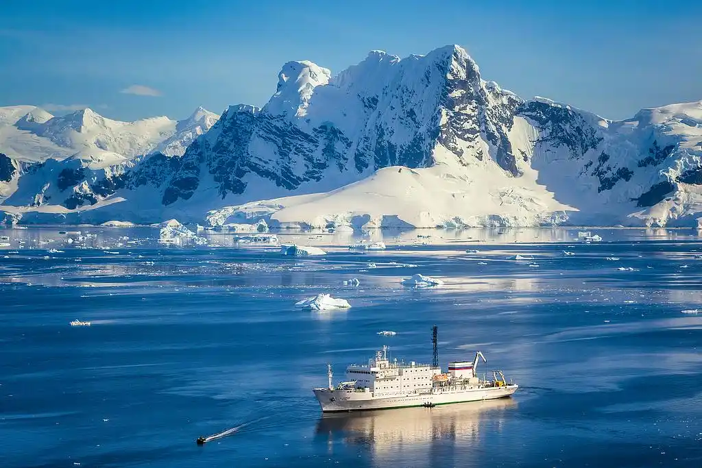 南极旅游价格下降_南极旅游价格大跳水 多家旅行社回应_5万元游南极