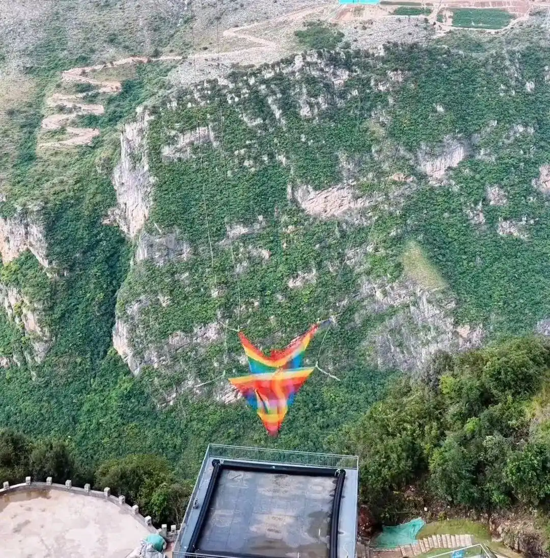贵州花江峡谷大桥无绳蹦极_无绳蹦极安全评估_贵州“无绳蹦极”被叫停