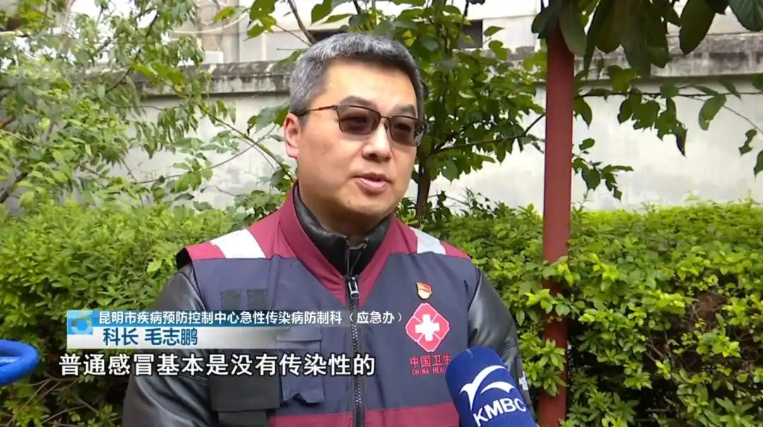 有班级因流感半数请假学生停课_呼吸道合胞病毒婴幼儿感染症状_H3N2流感病毒活动特点