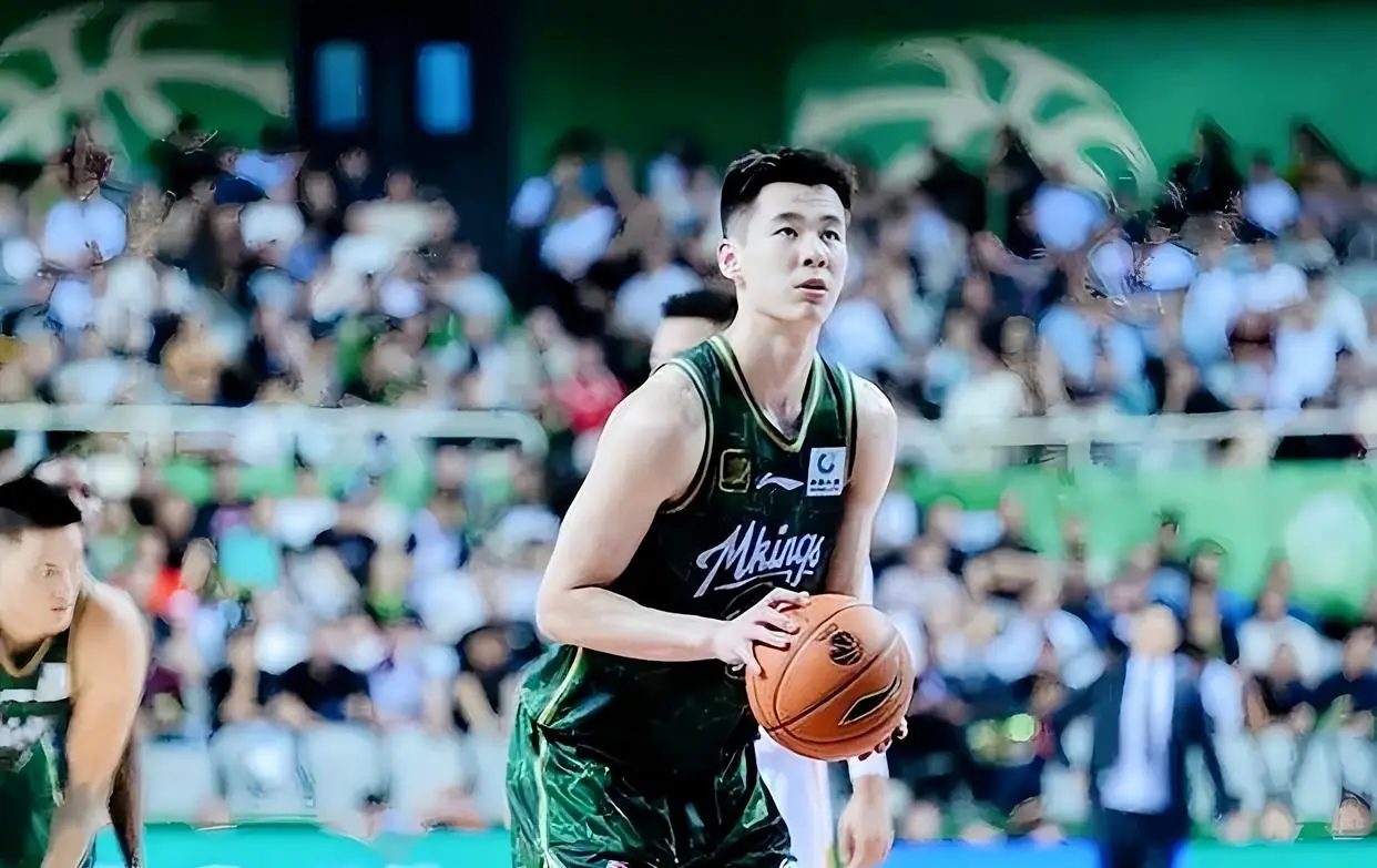 三分球惨不忍睹_亚锦赛男篮2025半决赛_中国男篮世预赛连败