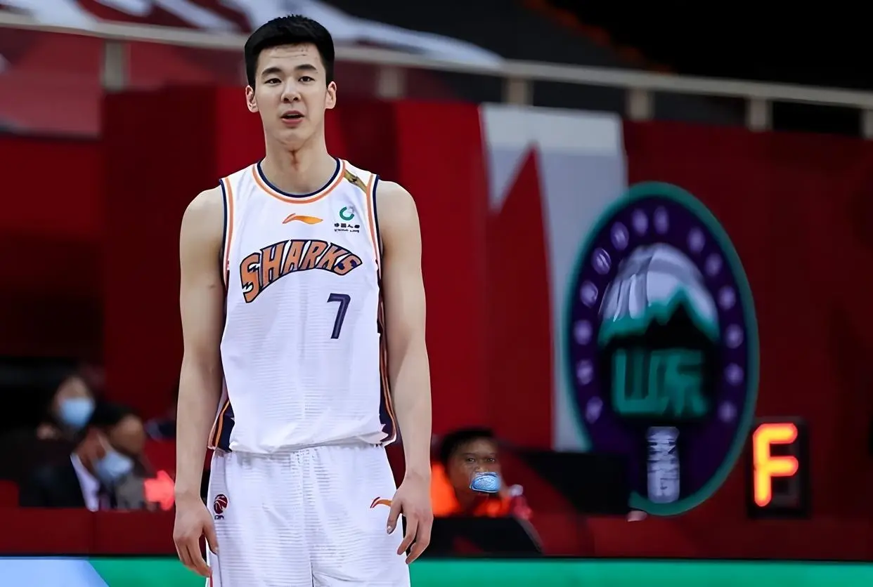 三分球惨不忍睹_中国男篮世预赛连败_亚锦赛男篮2025半决赛