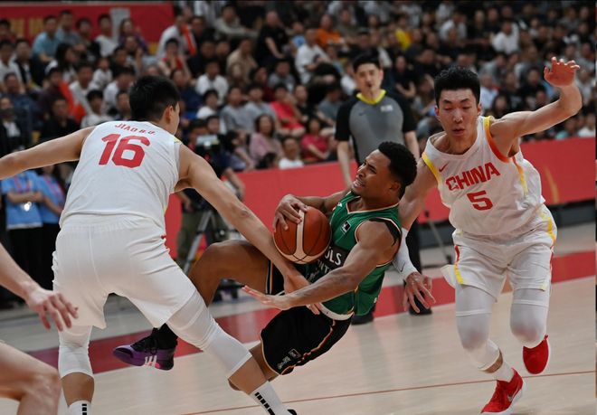 中国男篮最佳阵容_广东全运会男篮虐菜山寨队_中国男篮热身赛美国队西班牙队