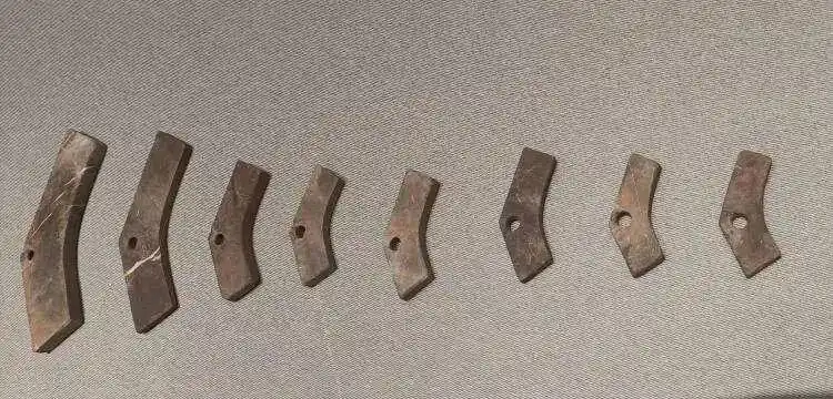 “摸金校尉”在村里租房3年秘密寻墓_卧牛山楚王夫妇墓 盗墓案 处理结果