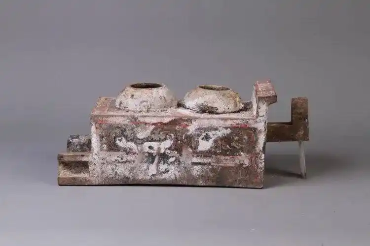 “摸金校尉”在村里租房3年秘密寻墓_卧牛山楚王夫妇墓 盗墓案 处理结果