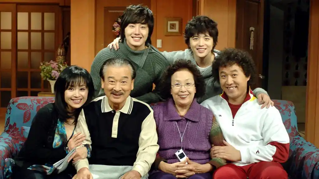 韩国演员李顺载 代表作 爱情是什么_韩国演员“国民爷爷”李顺载去世