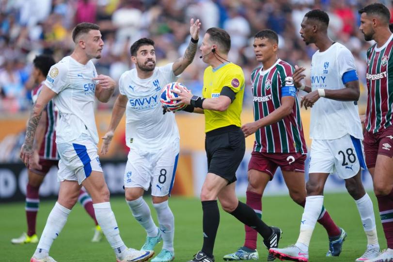 皇马巴萨2025德比战绩_巴萨本菲卡逆转_2025年足球记忆