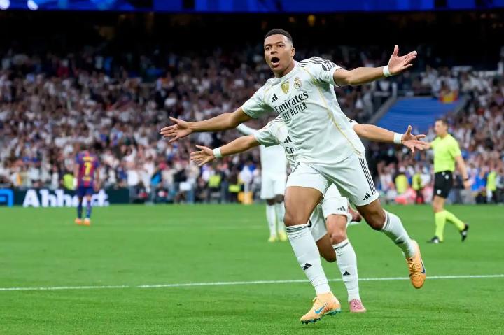 皇马巴萨2025德比战绩_巴萨本菲卡逆转_2025年足球记忆