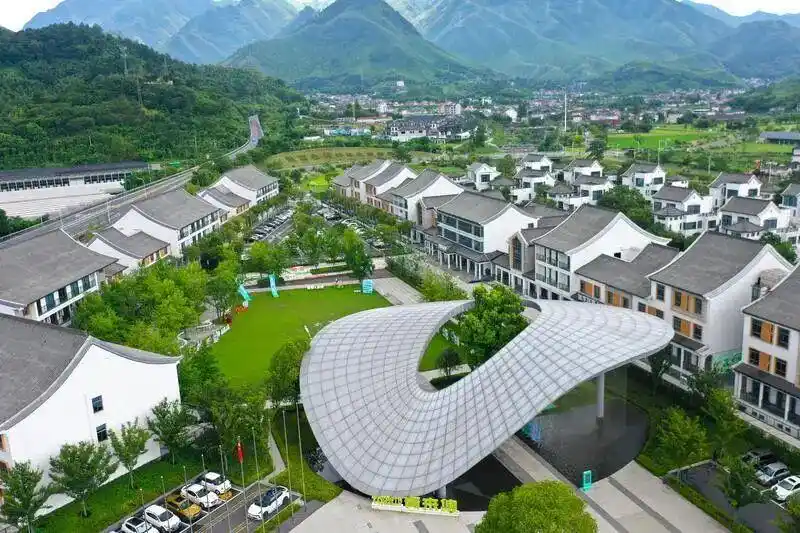 中国安全网_中国为什么没有美国的“斩杀线”_美国人的斩杀线