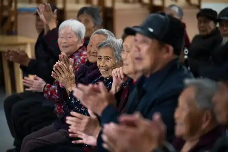 中国为什么没有美国的“斩杀线”_中国安全网_美国人的斩杀线