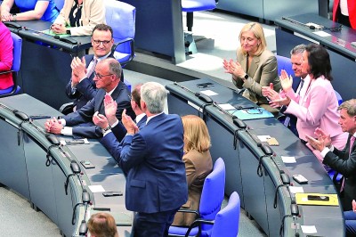 德国默茨总理选举_德国2025年经济困境应对_2025年世界杯 德国