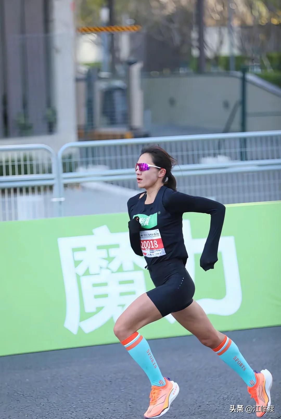 长沙国际马拉松冠军奖金_黄菲 马拉松 107万奖金