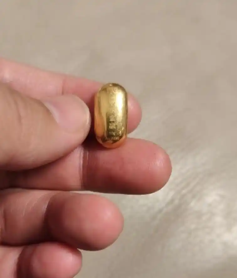 熊孩子误吞10克金豆6天后排出_误吞金豆子怎么办_金豆子吞下去如何处理