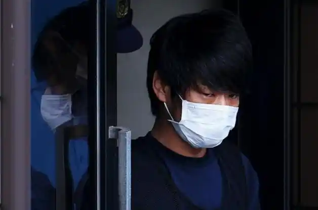 安倍晋三遇刺案庭审山上彻也量刑_安倍晋三枪击案嫌疑人认罪_山上彻也宗教虐待辩护请求