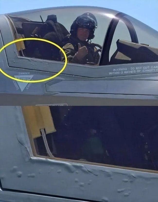 “真的可以用纸巾擦歼-20？”因为中国隐形涂层有了重大突破！