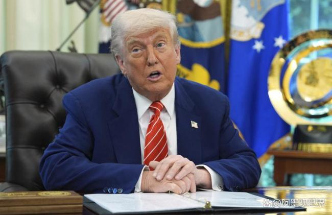 特朗普访问日本在美军士兵面前跳舞 即兴风格引关注