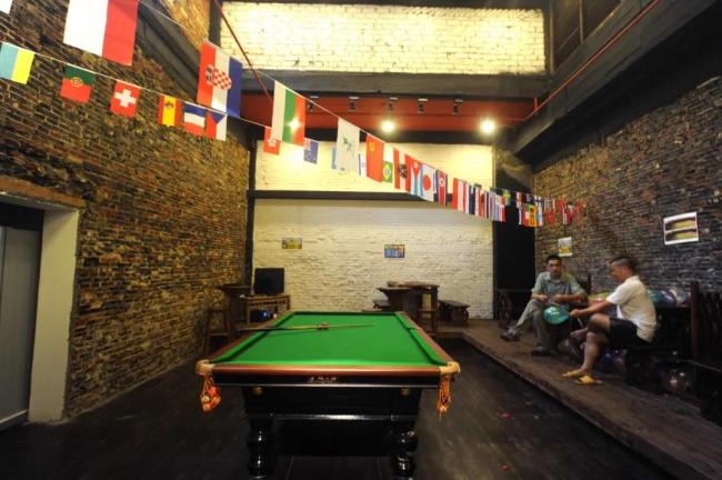 拒绝35岁中年人的青旅 00后也不住了 公共性成双刃剑