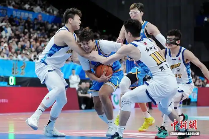 CBA常规赛:北京首钢主场85:91不敌浙江广厦