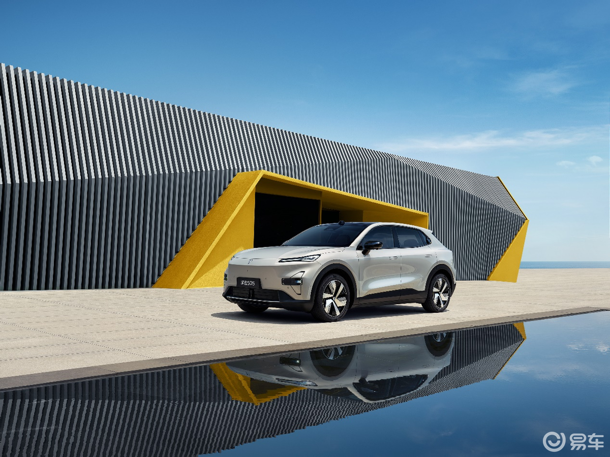 当“蔚小理”跌出头部：2026车企淘汰赛全面加速_中国汽车行业资本备粮_新能源汽车购置税政策调整