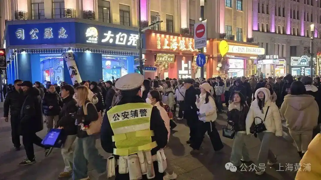 雪来的时候歌词是什么意思_雪来雪去_2026年第二场雪要来了